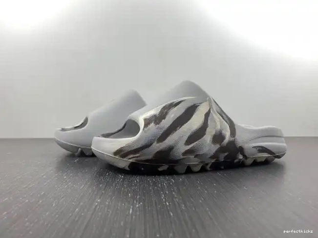 Adidas Slide GZ5553 Yeezy 0531